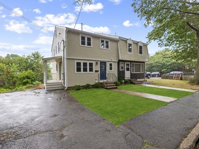 29 Village St #1, Marblehead, MA, 01945