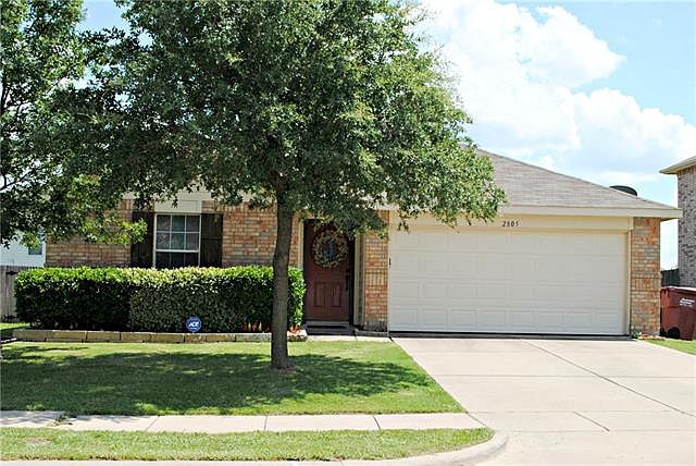1st image of 2805 Spencer Cir
