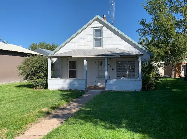 219 S Albany St, Yuma, CO 80759