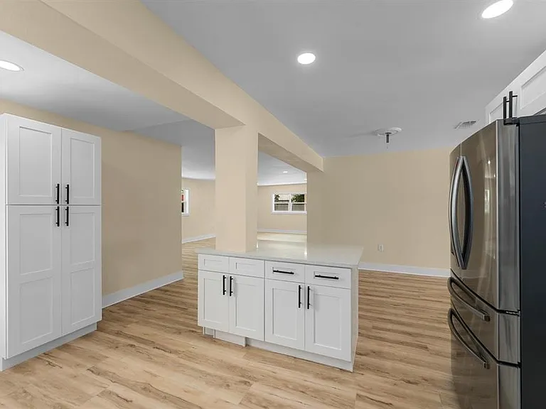 10707 N Rome Ave — Photo 29