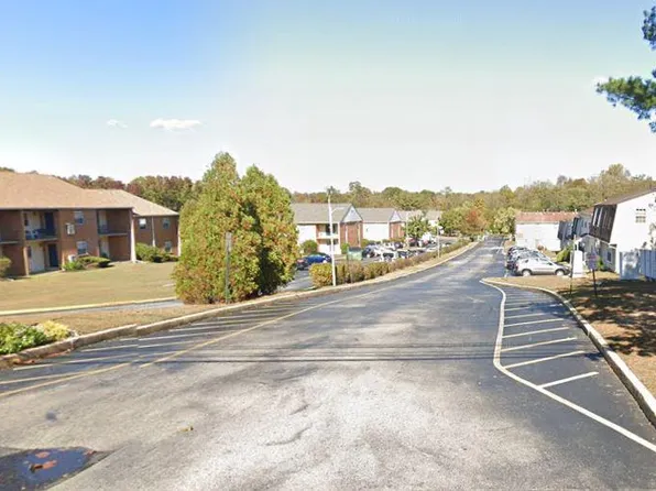 32 Beau Rivage Dr, Glassboro, NJ 08028