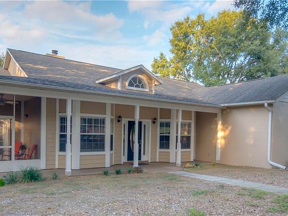 2nd image of 10785 Willow Wood Ct