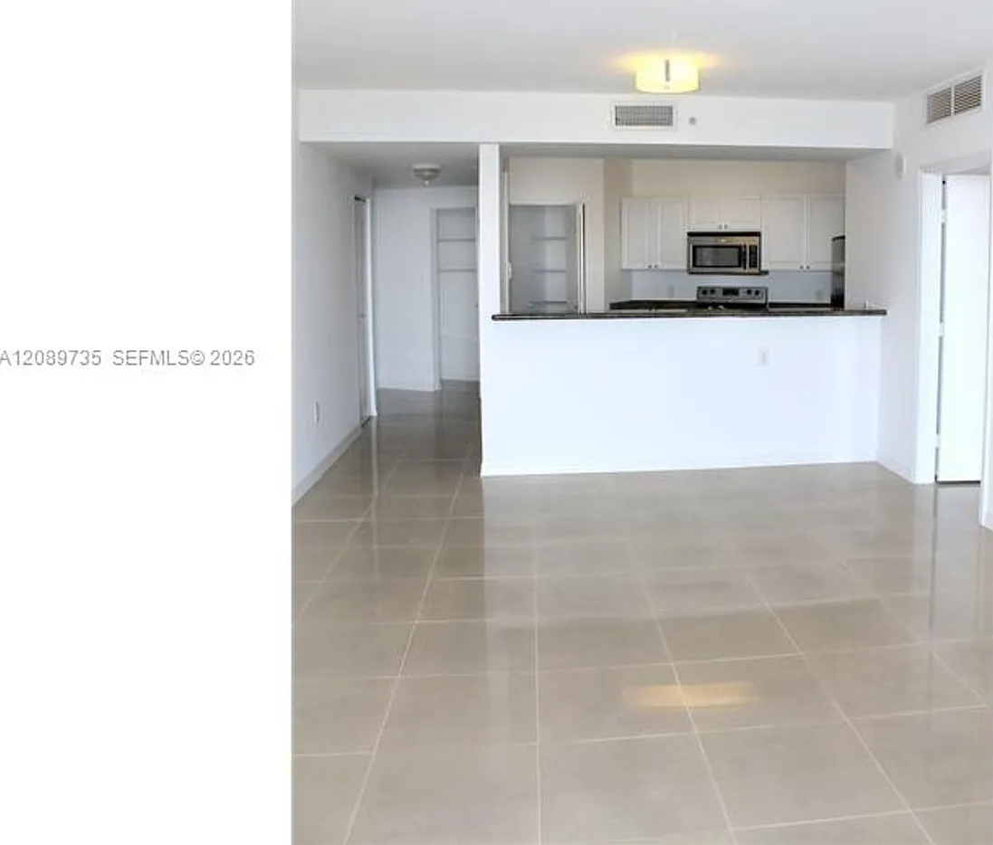 1 Glen Royal Parkway 1401, Miami, FL 33125 — Photo 3