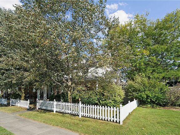 3rd image of 426 Grange Rd #53