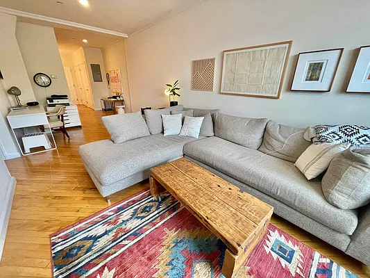 Rented by Compass | media 3