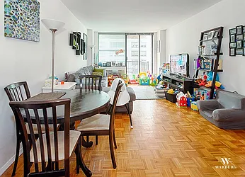 Rented by Warburg