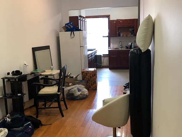 7219 3rd Ave #2L — Photo 2