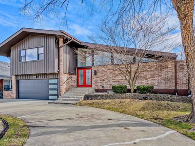 8521 N Western Ave, Niles, IL, 60714