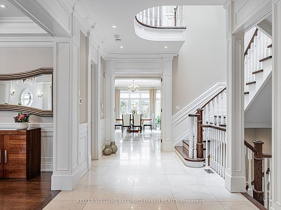 3rd image of 60 Hawksbury Dr
