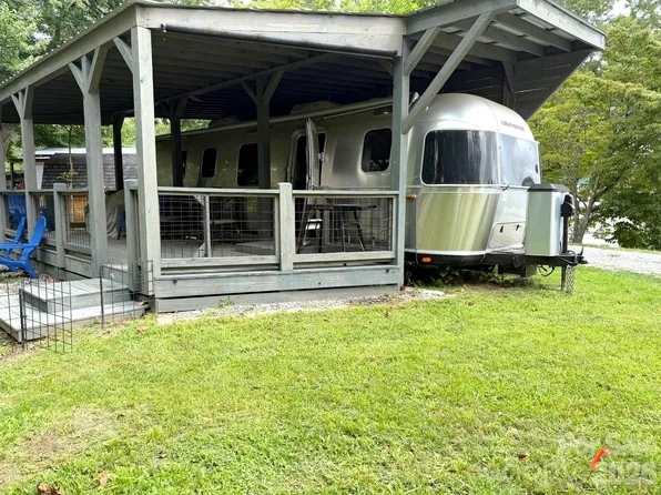 30 Aqua Vista Loop, Waynesville, NC 28785