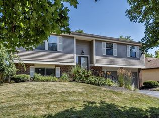 1632 Flat Rock Ct, Columbus, OH 43235