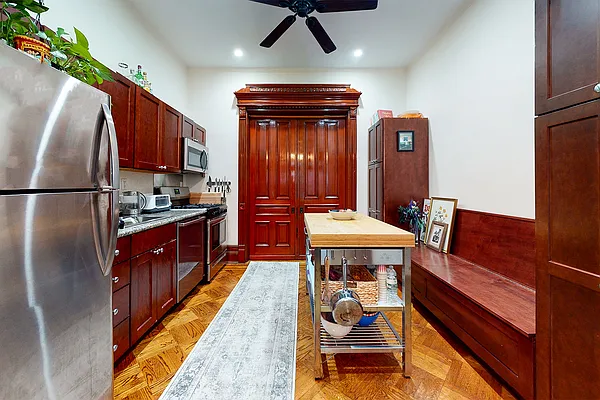 Sold by Compass | media 4