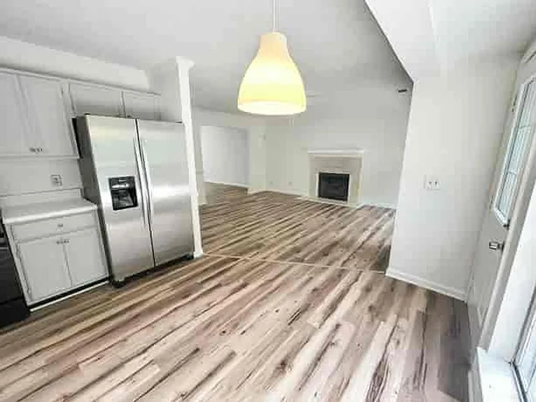 2945 Georgian Manor Dr — Photo 10