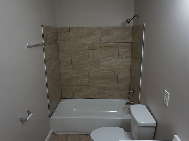 26733 Princeton St — Photo 11