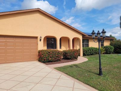 457 SE Walters Ter, Port Saint Lucie, FL, 34983