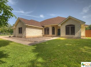 1012 Terminal Loop Rd, Mc Queeney, TX 78123