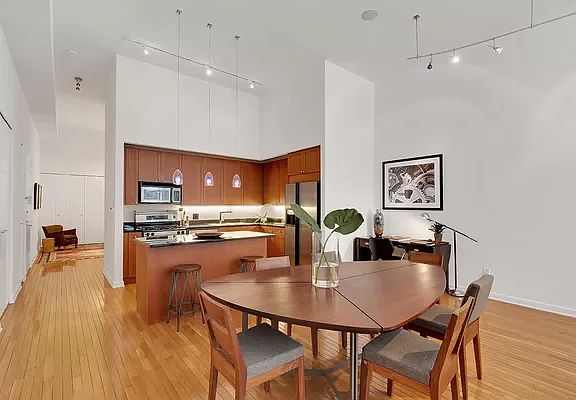 2nd image of 252 7th Ave APT 3N