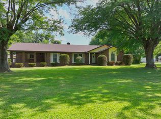 647 Highway 52 E, Portland, TN