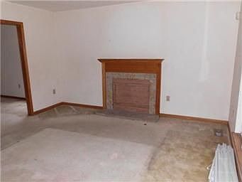 3rd image of 3123 E 10th St