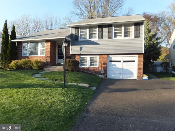 517 Evans Ave, Willow Grove, PA 19090