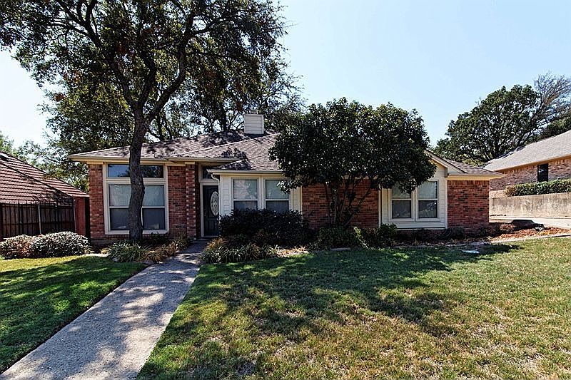 1st image of 705 Ashley Dr