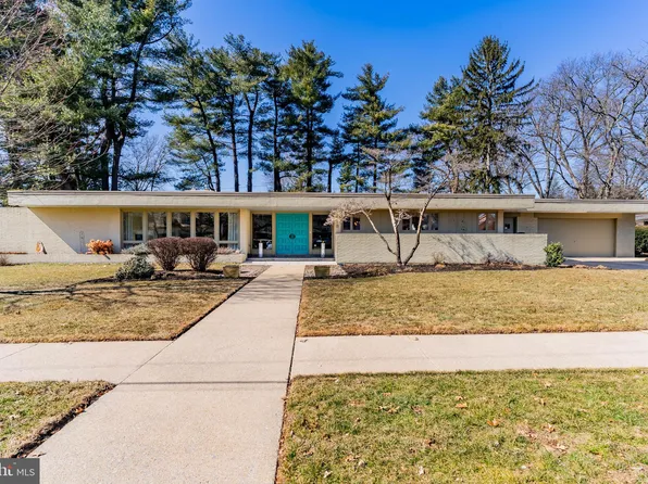 2920 Green St, Harrisburg, PA 17110