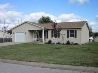 1745 S Navaho Dr, Ellettsville, IN 47429