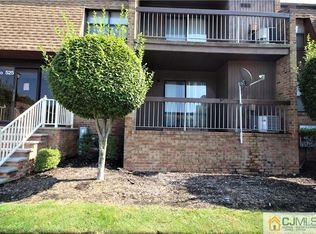 518 Sharon Garden Ct #518, Woodbridge, NJ 07095
