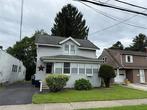 146 Ackley Ave, Johnson City, NY 13790