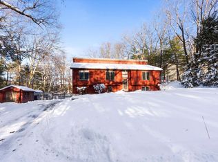 2 Hilindale Dr, Hudson, NH 03051