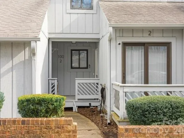 100 Willow Run Dr APT 2, Gastonia, NC 28056