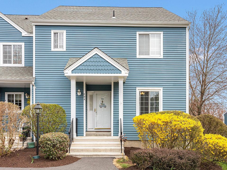 1st image of 904 Windsor Ln