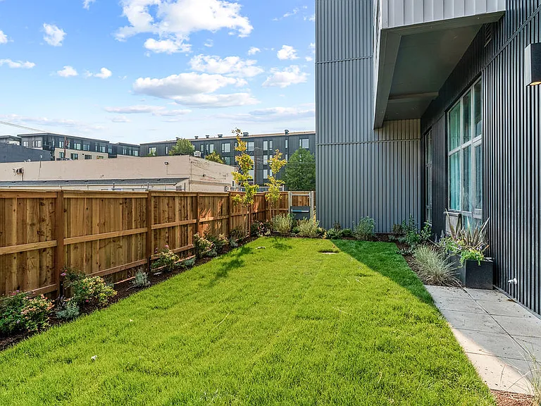 The Buckley at Lents — Photo 11