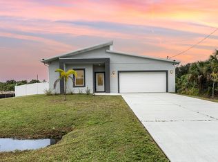 448 Saint Andre Blvd SW, Palm Bay, FL 32908