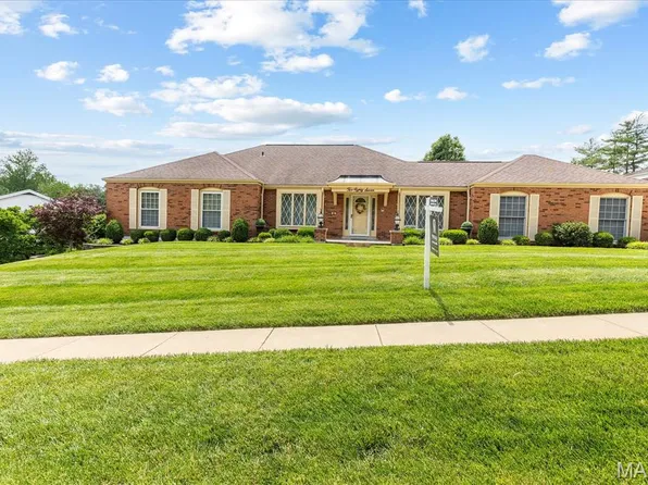 287 Glen Valley Dr, Chesterfield, MO 63017