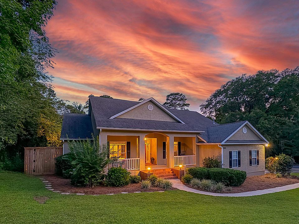 1st image of 2951 Giverny Cir