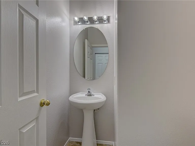 10753 Pipers Cove Ln — Photo 9