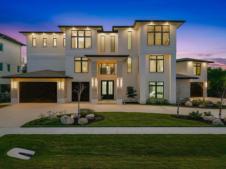 Listing photo of 598 Spinnaker Dr, Marco Island