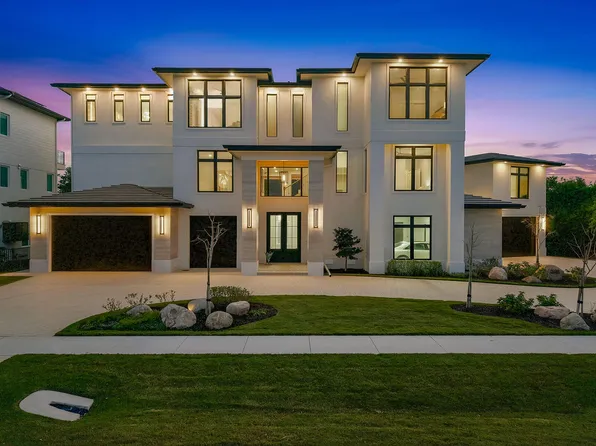 598 Spinnaker Dr, Marco Island, FL 34145