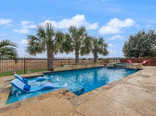 2435 Beachview Dr, Grand Prairie, TX 75054