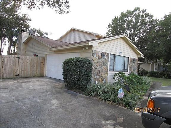 3rd image of 22954 Brownwood Ct