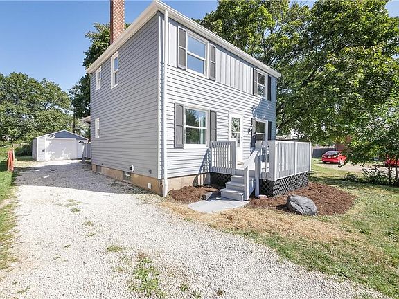 2nd image of 17 Pierce Ave