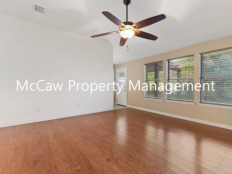 5416 Timber Ridge Dr — Photo 11