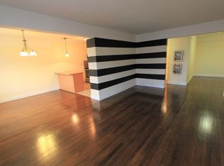 6345 Saunders St APT 2F, Flushing, NY 11374