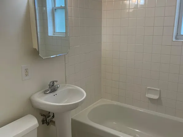 730 Brandywine St SE APT 303, Washington, DC 20032