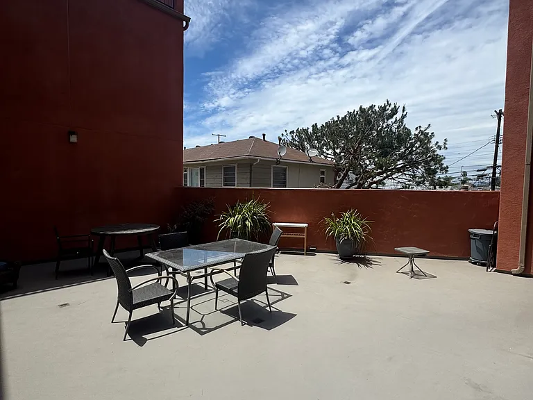 8732 Reading Ave #3 — Photo 11
