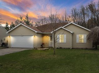 956 Williams St, Walworth, WI 53184