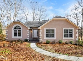 3170 Lakecrest Dr, Dacula, GA 30019