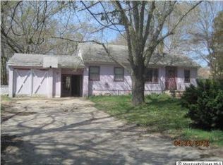 236 Joe Parker Rd, Lakewood, NJ 08701