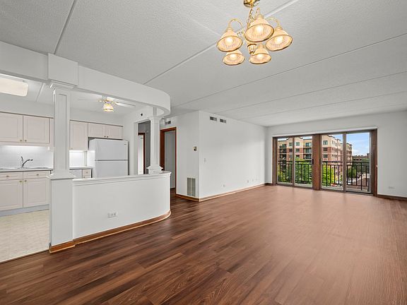 2nd image of 15 S Pine St APT 507